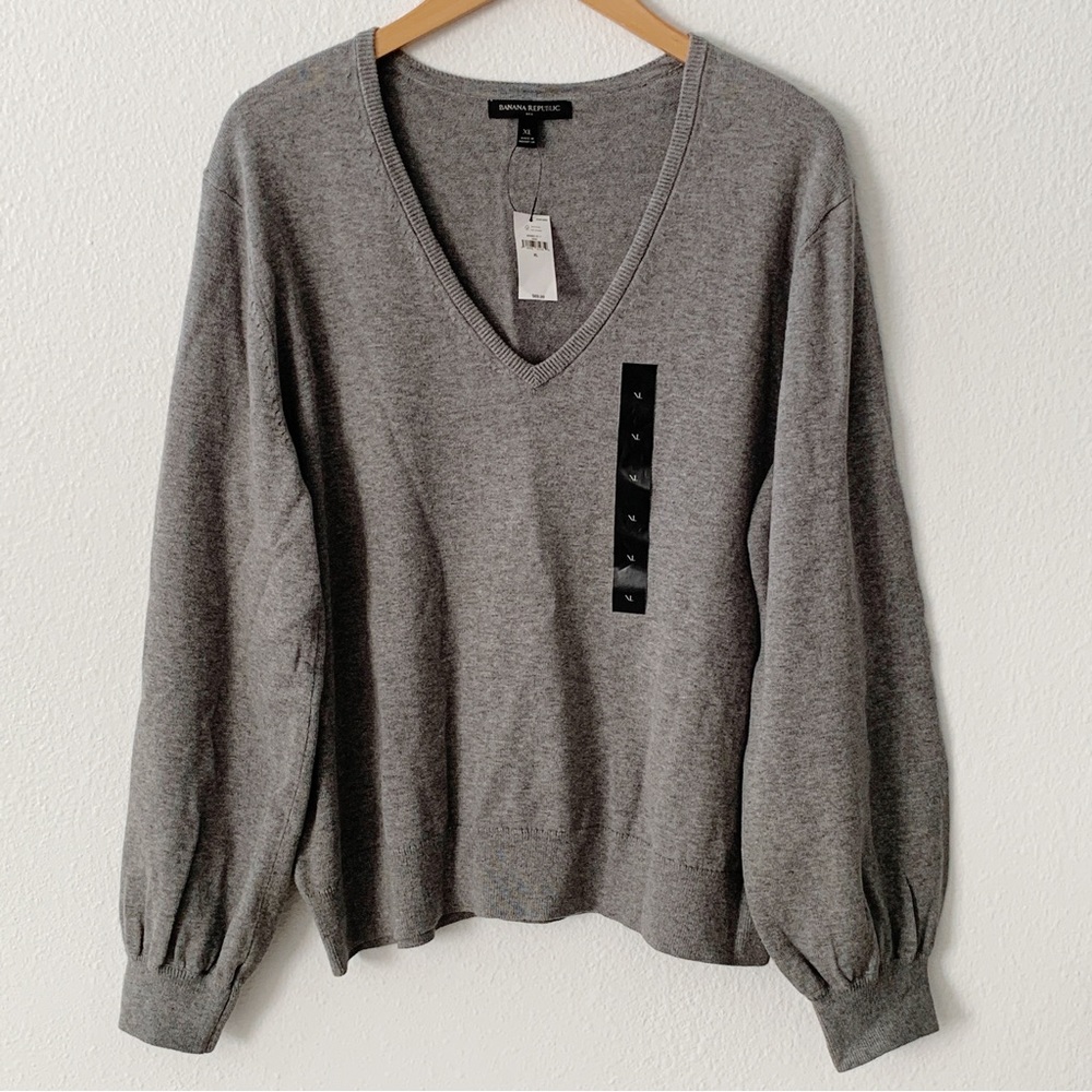 Banana Republic Gray V-Neck Sweater